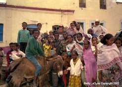Eritrea_Adikiah_town_greet